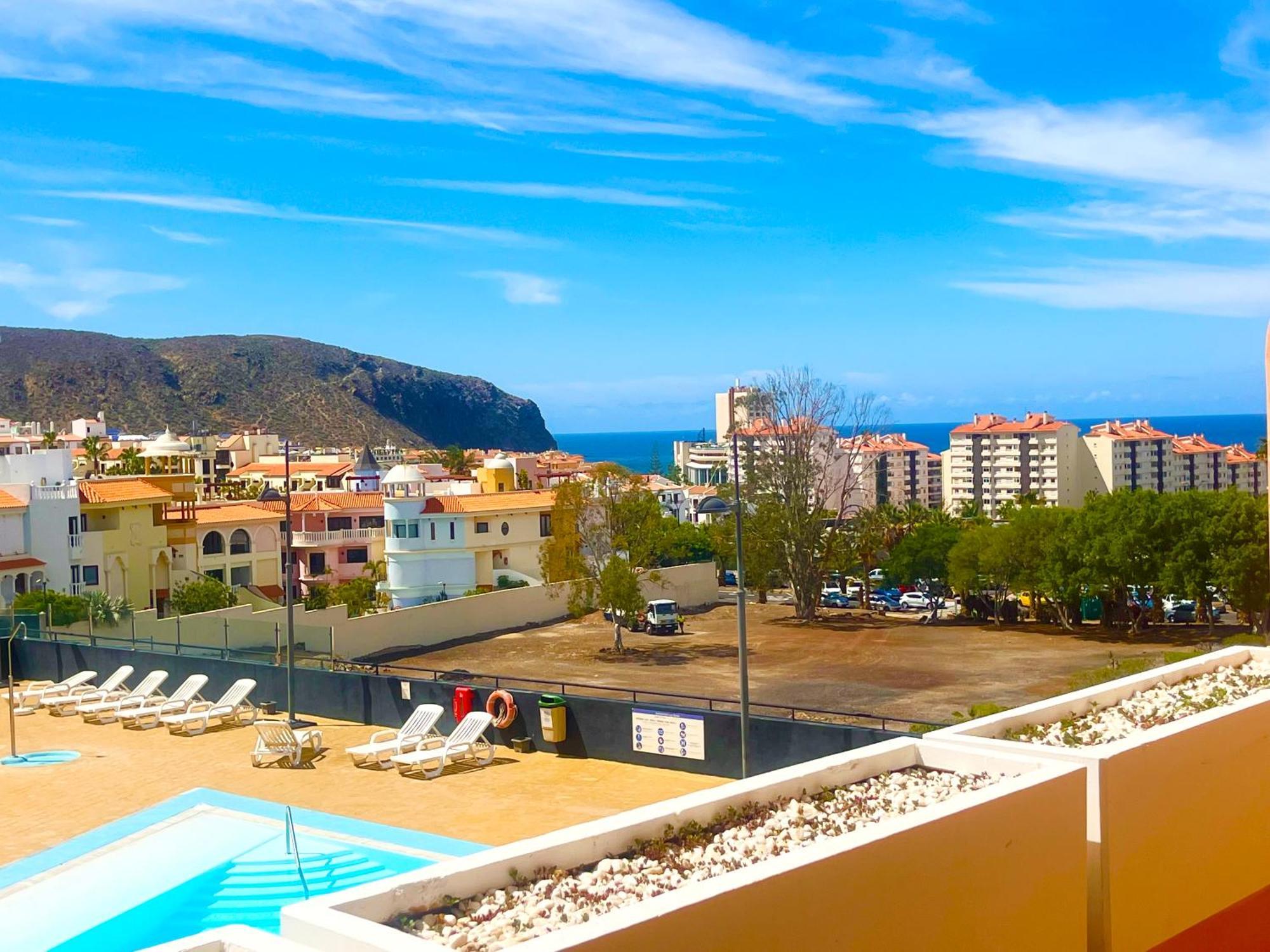 Los Seres - Relaxing Apartment With Pool Los Cristianos  Eksteriør bilde